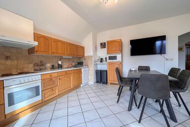 The Orange Apartment - The Orange Apartment .2