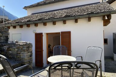 Della Posta Cervo Giardino - Della Posta Cervo Giardino .2