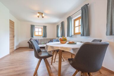 mit Terrasse und zwei Schlafzimmer - mit Terrasse und zwei Schlafzimmer .1