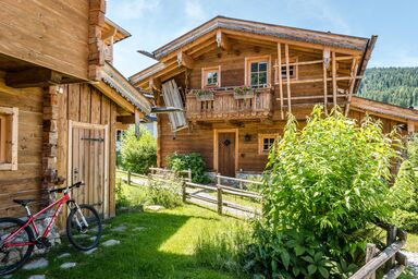 Almlust - Almlodge (2-11 Personen/3 SZ)