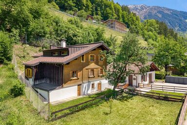 Ferienhaus Victoria - Ferienhaus, Dusche, WC, 4 oder mehr Schlafräume