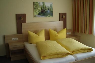 Haus Wiesenblick - Doppelzimmer mit Dusche/WC