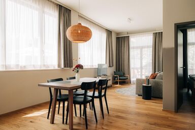 KURVE Apartments & Lounge - Apartment Chuenis