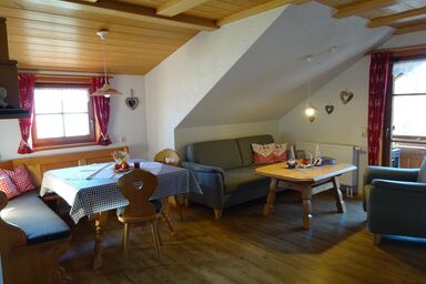 Ferienhof Beim Kemptar - Fewo Bergstüble