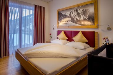 DolomitRoyal Apartments GmbH - Appartement 2-4 Personen 55m2 AMS02