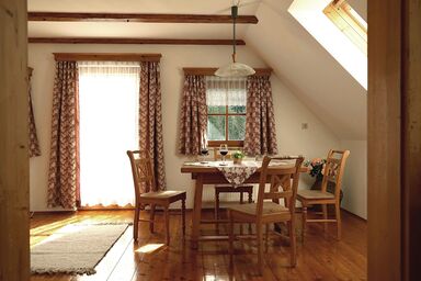 Ferienwohnungen Raczkowski - Revitalisiertes Bauernhaus: Appartement Forstwald