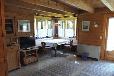 Ferienhaus im Feriendorf Reichenbach (B12a) - Ferienhaus in Holzbauweise mit großem Garten (B12a)