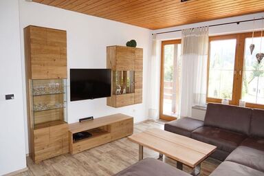 Ferienhaus Fuchsweg im Feriendorf Reichenbach (F29) - Großzügiges Ferienhaus mit Freizeitkeller und Terrasse (F29)