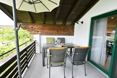 Seethal-Alpenrand - Ferienwohnung Seethal-Alpenrand ? Erholung fußläufig zum Chiemsee mit Bergblick