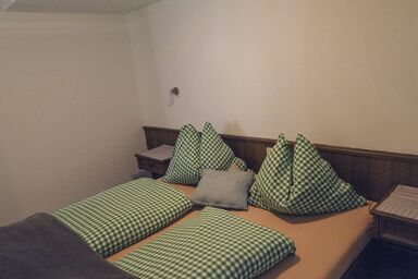 Haus Hahnenkamm - Ferienwohnung  2 Personen 7