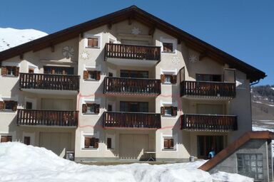 Chesa Blais , 1. Stock