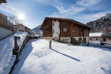 Chalet "Kreuzbuche" mit Blick auf die Berge