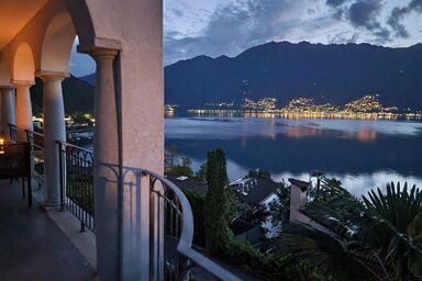 Ferienvilla "Alla Roccia" mit Bergblick