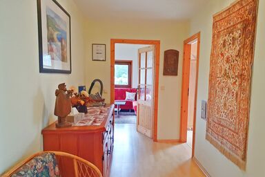 Dwingelo-Lütten Angela  Brandstätter Hof | Chiemgau Karte - Ferienwohnung 95 qm, f. 2-5 Pers., 2 Schlafzimmmer, Küche mit Spülmaschine, gr. Wohnzimmer, Balkon.