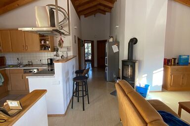 Ferienwohnungen Wolfgang Geistanger - inkl. Chiemgaukarte - Ferienwohnung Franziska, 75 qm, 2 Schlafzimmer, Balkon u. Terrasse, WLAN