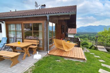 Oberulpointhof - Ferienwohnung Sulzberg, 2 sep. Schlafzimmern, EG mit Terrasse, 68 qm