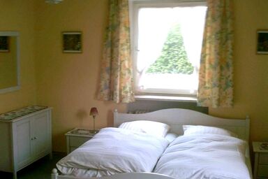 Haus Alpenblick inkl. Chiemgaukarte - Ferienwohnung Zinnkopf 82qm, Terrasse, Küche, 2 Schlafzimmer, 1 Wohnschlafzimmer