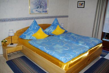 Haus Berggruß inkl. Chiemgaukarte - Ferienwohnung 38qm, Balkon, Kochnische, 1 Schlafzimmer, WLAN, keine Haustiere