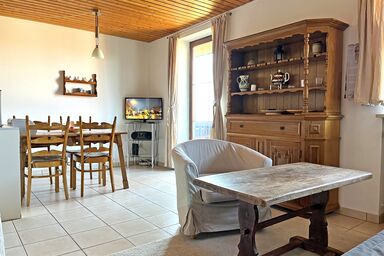 Ferienwohnung Samerhof Langenscheidt - Ferienwohnung 40 qm Wohn-/Schlafzimmer und Balkon