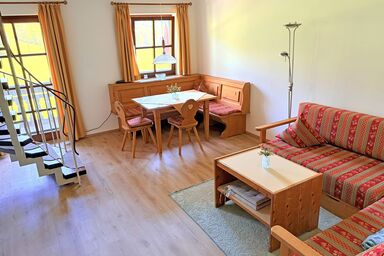 Gschwendtnerhof App17 Blum - Maisonette-Ferienwohnung 56 qm separates Schlafzimmer und Ost-Balkon, App. 17