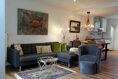 Ferienwohnung Zirbentraum - Ferienwohnung Zirbentraum für 2-4 Personen im EG, 85 qm, 2 Schlafzimmer, überdachte Terrasse