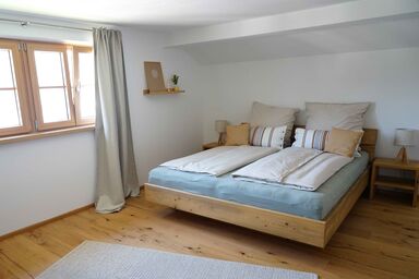 eleven Marquartstein - Sun II für 1-4 Personen, 60 m², Schlafzimmer, Wohn/Schlafzimmer, Küche, Bad, Balkon, WLAN