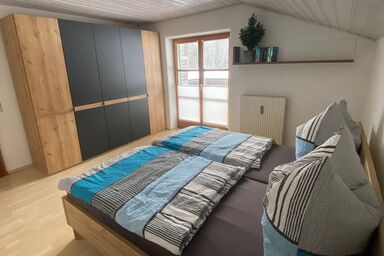 Ferienwohnung Waldblick - Chiemgau Karte - Ferienwohnung für 2 Personen, 50 m², 1 separates Schlafzimmer, Balkon