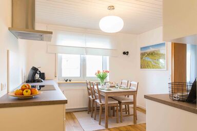 Ferienwohnung Am Alpenblick - Ferienwohnung Am Alpenblick, 40qm, Terrasse, 1 Wohn-/Schlafzimmer, max. 2 Personen