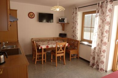 Ferienwohnung Pension Hauer - Balkonwohnung Eiche  65 qm