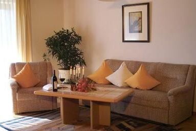 FW Haslinger am Hirschgarten - Ferienwohnung