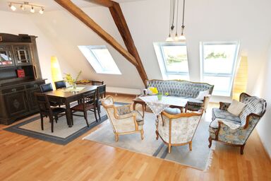 Ferienwohnungen Schuh - Wohnung "Kirchblick"