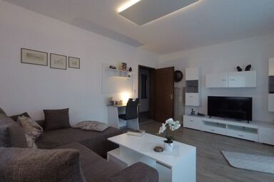 Ferienwohnung "Auszeit" - Ferienwohnung 'Auszeit' mit Terrasse in ruhiger Lage