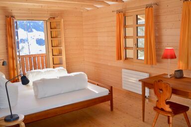 Ferienhaus Casa Larisch, Lumbrein - 4.5 Zimmer Ferienhaus für max. 8 Pers.