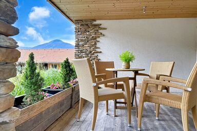 Edelweiss Suite 9 - Edelweiss Suite 6 .6