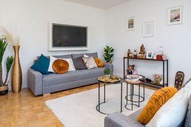 Eg Rechts helle 80m 3-Zimmer Wohnung nähe Salzburg - Eg Rechts helle 80m 3-Zimmer Wohnung nähe Salzburg .1