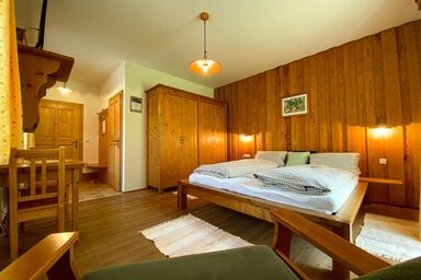 Kürbishof Gartner - Komfortzimmer "Sterzstubn" mit Frühstück