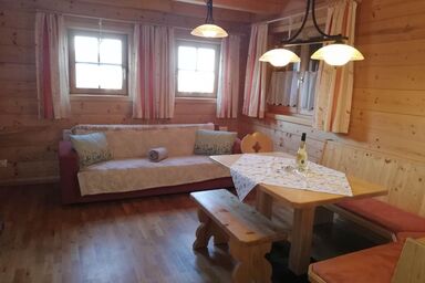 Dreimäderlhaus - Appartement Melissa DU/WC, 2 Schlafräume