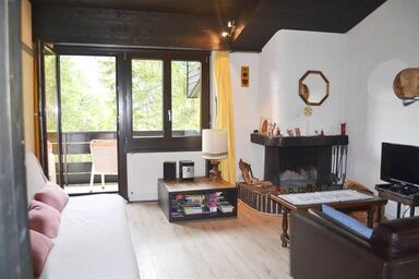 Al Prada B/Gmür Ortiz - 4-Bettwohnung (2.5 Zimmerwohnung)