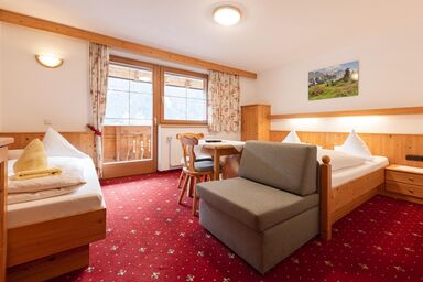 Gasthof Gröbenhof - Dreibettzimmer