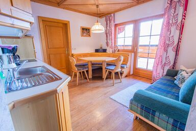 Landhaus Kirchgasser - App. A Dachstein/2 Schlafräume/Dusche, Bad, WC