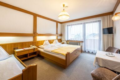 Frühstückspension Appartements Wasserer - Dreibettzimmer