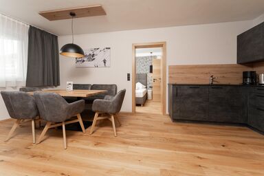 Philipp by A CASA - Top 7