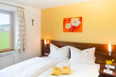 Pension ANNA, Ferienwohnungen & Komfortzimmer - Sonnensuite