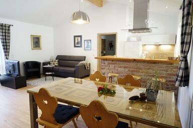 Ferienwohnungen Rosenhof - Ferienwohnung OG
