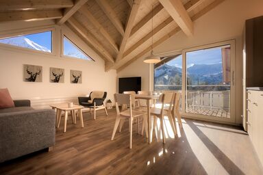 Ferienwohnung Bunder (DG) Appartement/Fewo, Dusche und Bad, WC, 3 Schlafräu