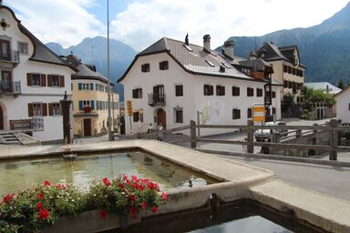 Ferienwohnung Haus Tredeschin, (Sent).