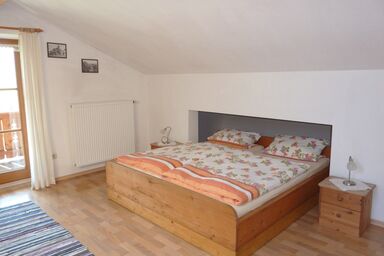 Ferienwohnungen Maurer Höhenberg - Ferienwohnung Nr.3 Wohn-/Schlafraum kombiniert und Nord-Balkon, 33 qm