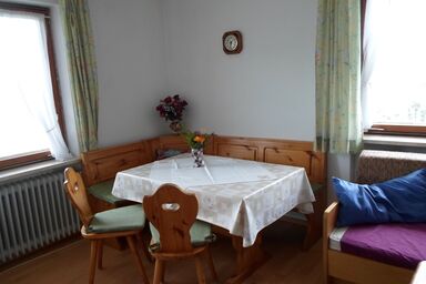 Beiglhof - Ferienwohnung 54qm mit Dusche, Balkon und Grillmöglichkeit