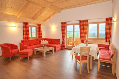 Wimmerhof - Chiemgau Karte - Ferienwohnung Staufenblick für 4 Personen, 2 Schlafzimmer, 90 qm