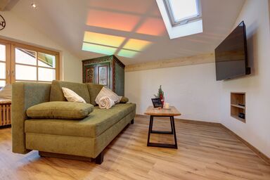 Ferienwohnungen Birmoser inkl. Chiemgaukarte - B Ferienwohnung Hörndl 52qm, Balk, Küche, 1 Schlafz., 1 Wohnschlafz.